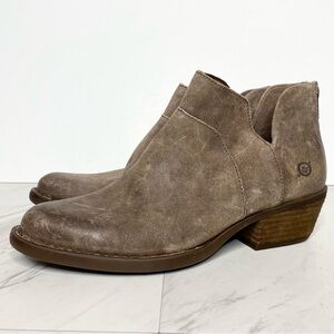 Born Shari Gray Suede Bootie 7 1/2 M